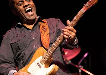 Kenny Neal