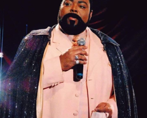 Jourdan Carroll – A Tribute to Barry White